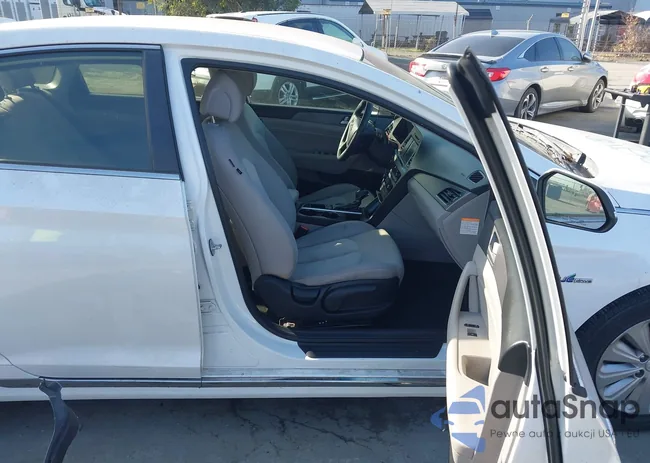 KMHE24L18HA059438: 43964848