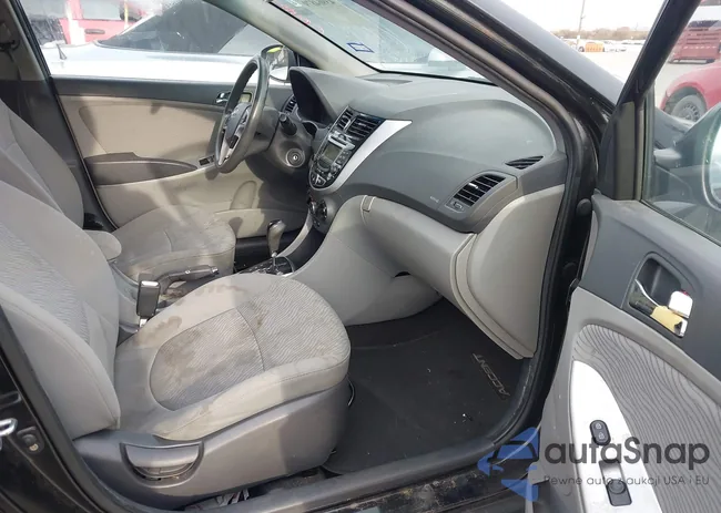 KMHCU4AE1CU263416: 43964879