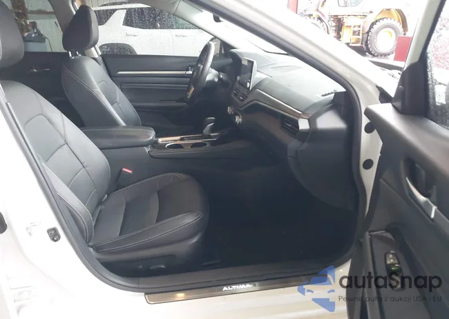 1N4BL4FW6NN316988: 43964959