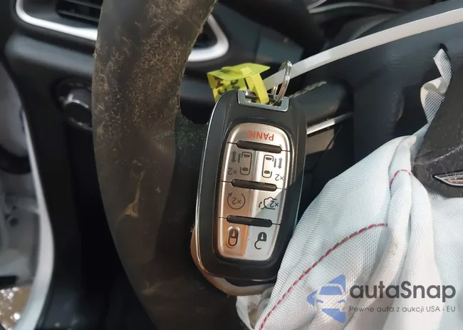 2C4RC1CG7SR588632: 43964964