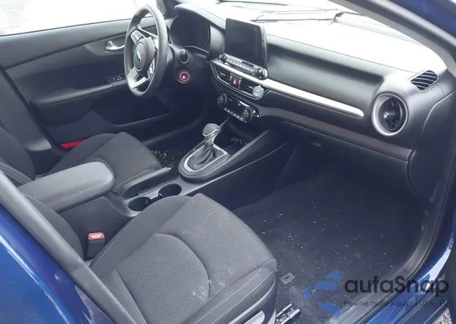 3KPF24AD9KE023915: 43965225