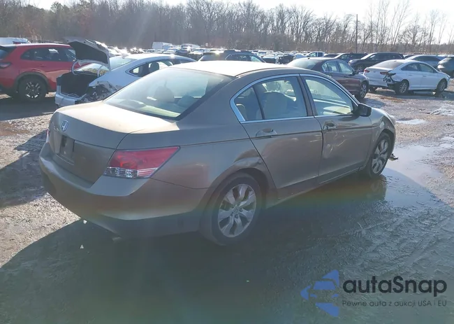 1HGCP26708A092033: 43965307