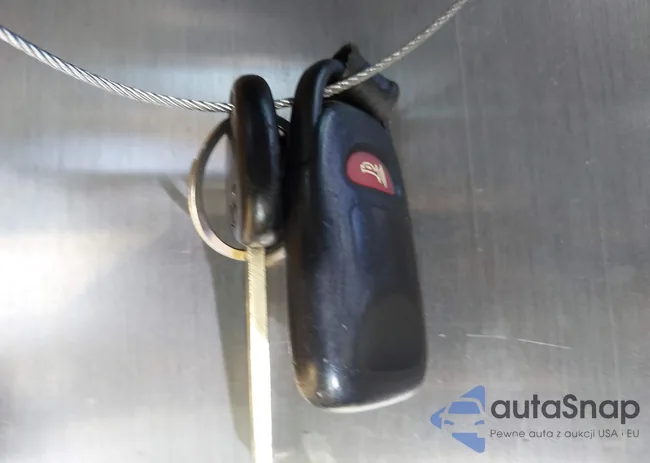 KMHCU4AEXCU148832: 43964342