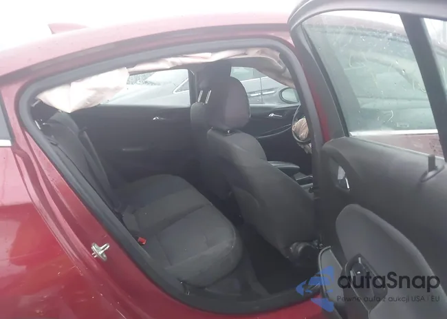 3G1BE6SMXJS654052: 43964378