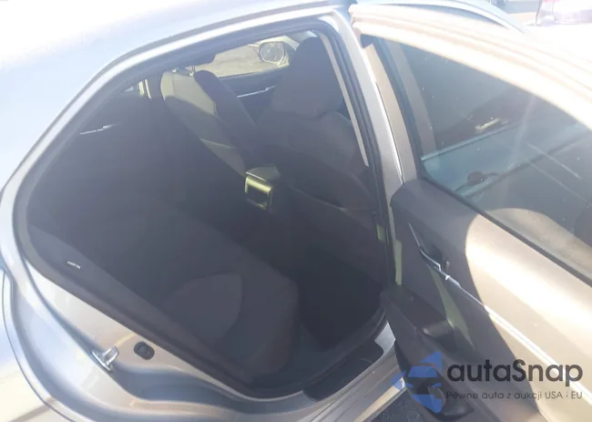 4T1C11AK3MU420233: 43964398