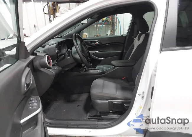 KL77LGEP4SC007536: 43964511