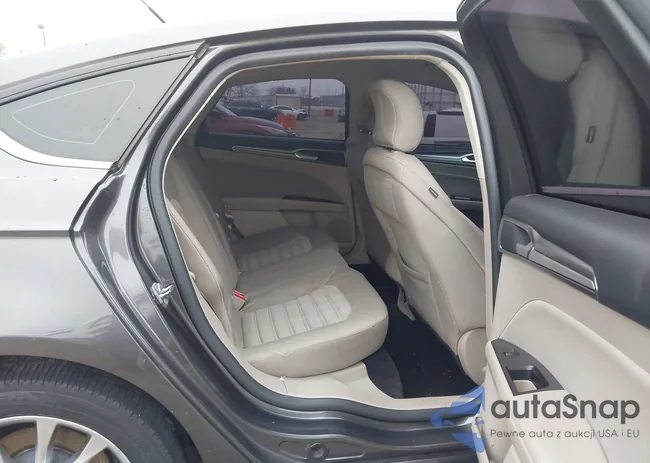 3FA6P0H70HR388081: 43964518