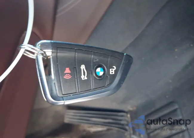 5UXKR6C52G0J81975: 43964526