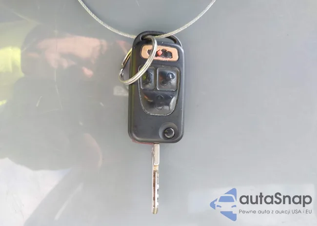 WDBFA68F7YF190454: 43964529