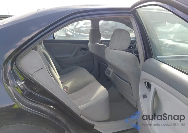 4T4BF3EK6AR043045: 43964639