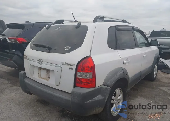 KM8JN12DX8U804382: 43964676