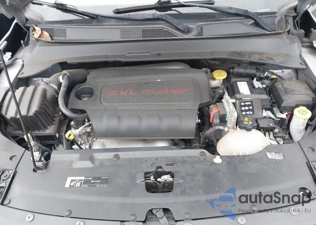 3C4NJDBB7NT133230: 43964679