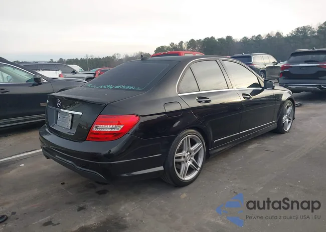 WDDGF4HB5DG128991: 43964686