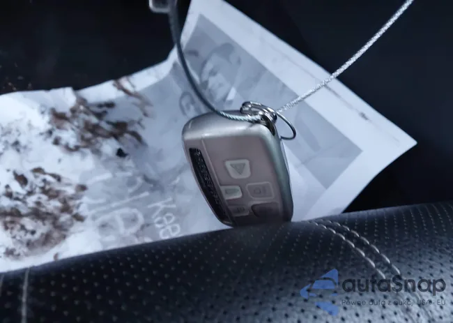 SALYL2RVXJA749980: 43964704