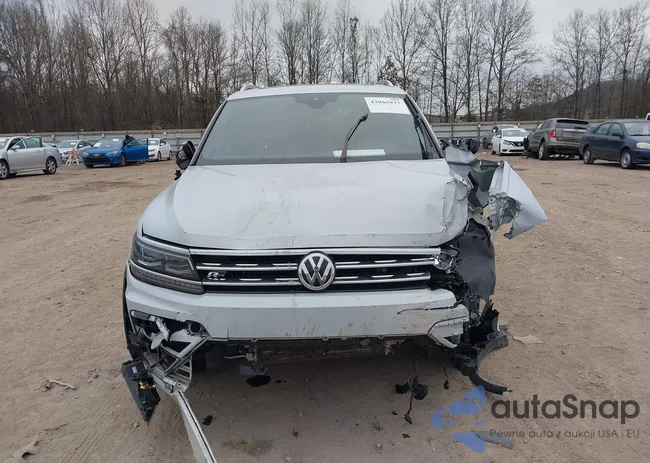 3VV5B7AX3JM190980: 43965933