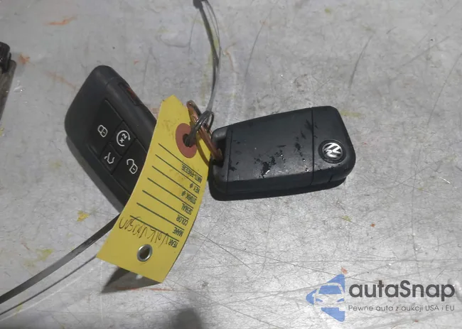 3VV2B7AX6JM031602: 43965943