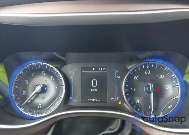 2C4RC1DG3HR634285: 43965949