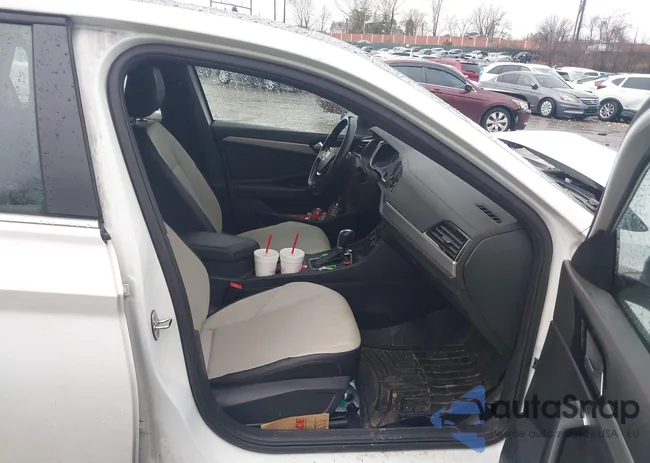 3VWC57BU6KM250640: 43966219