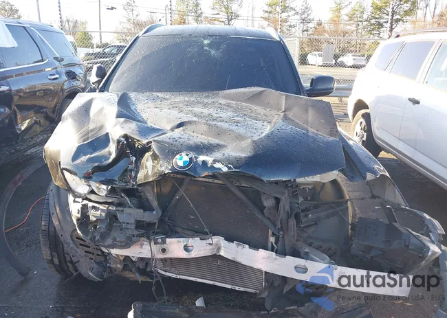 5UXWX5C58BL711665: 43965353