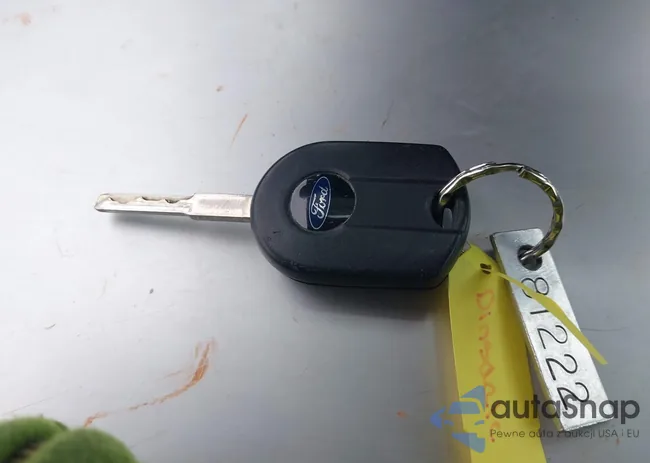 1FADP3F26EL414810: 43965388