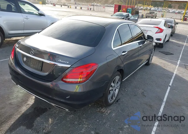 55SWF4KB3FU075136: 43965417