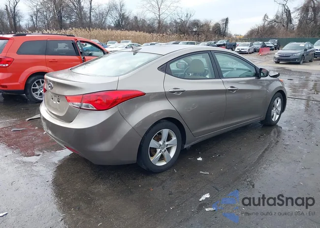 5NPDH4AE2DH321008: 43965524