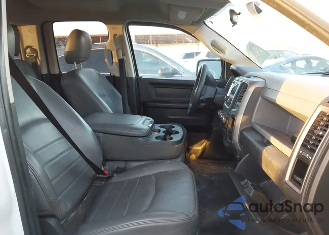 1C6RR6FG0DS570070: 43965531