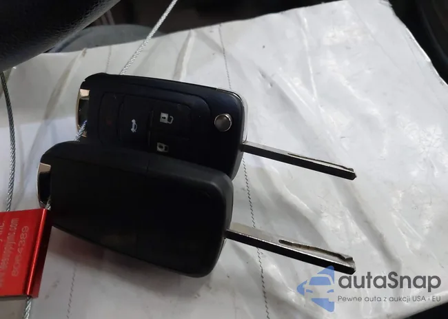 1G11D5RR5DF121237: 43965558