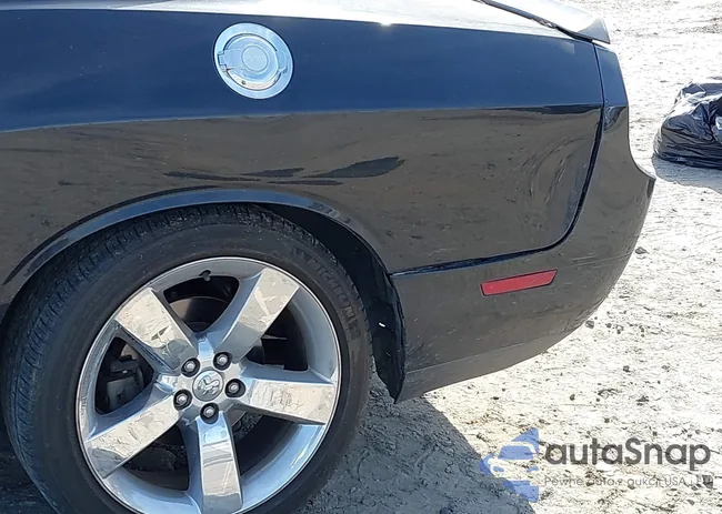 2B3LJ54T69H511749: 43965564