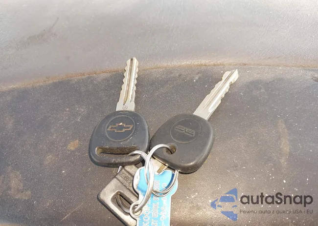 1GCWGGFA8D1158360: 43965571