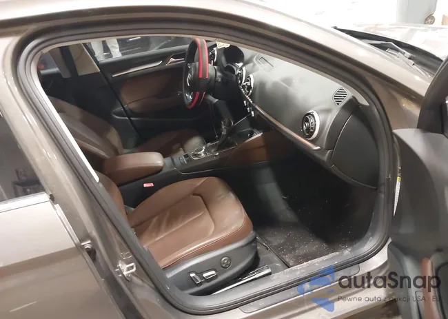 WAUCCGFF6F1045341: 43965575