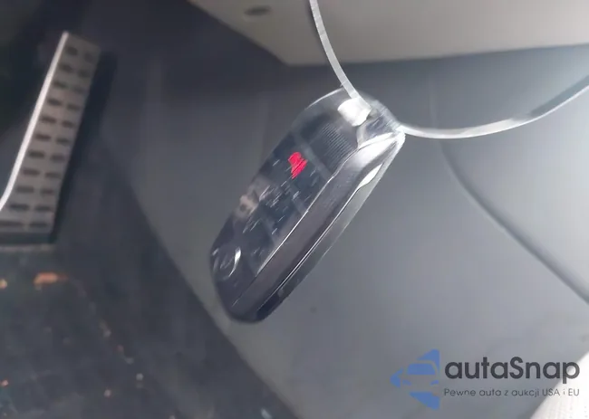 KNDPRCA61H7184750: 43966829