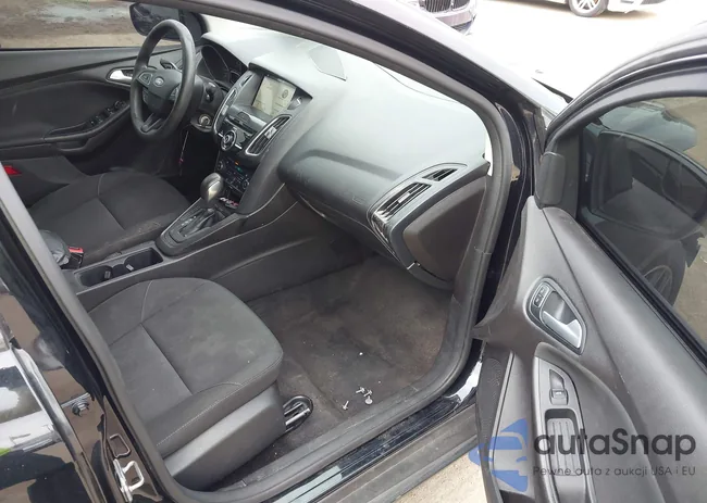 1FADP3H20HL248270: 43967053