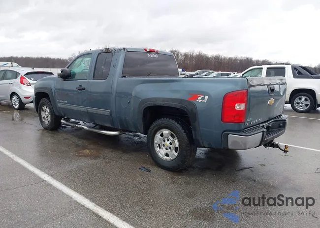 1GCRKSE39BZ252540: 43967091