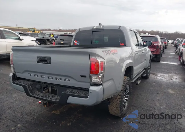 3TMCZ5AN3LM313992: 43967144