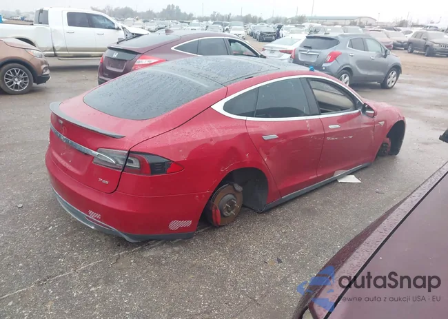 5YJSA1CP4DFP13611: 43967153