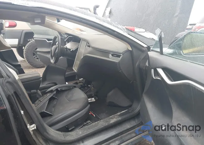 5YJSA1CPXDFP06646: 43967209