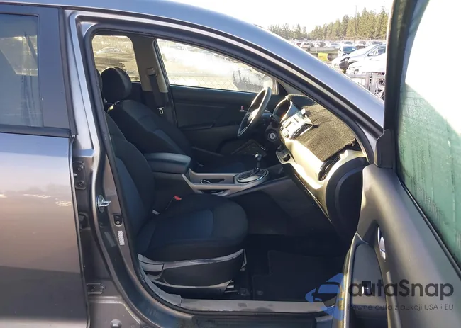 KNDPB3AC1G7857044: 43967326