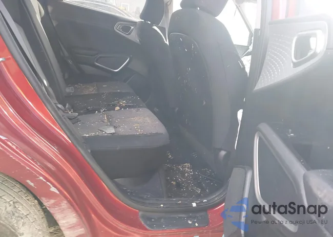 KNDJ23AU2M7786768: 43967336