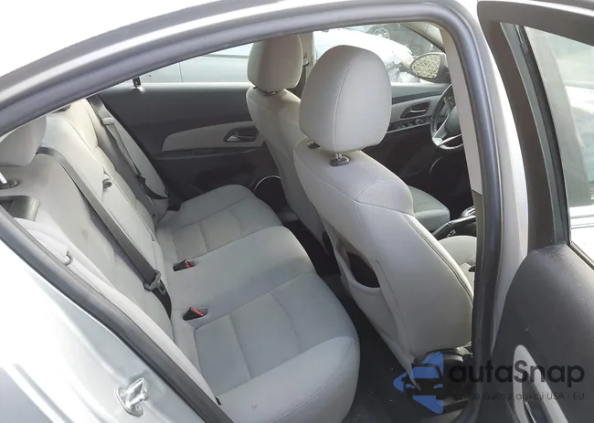 1G1PF5SC6C7227571: 43966374