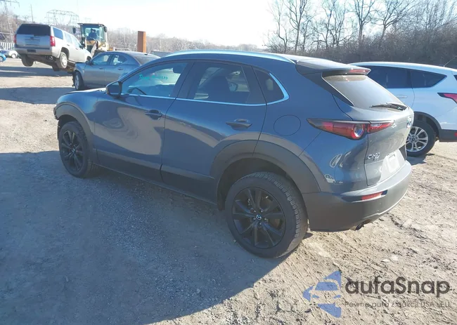 3MVDMBAY0MM247560: 43966400