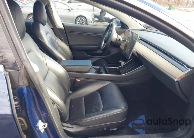 5YJ3E1EB0KF408596: 43966513