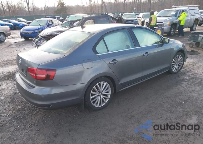 3VWD17AJ1FM250090: 43967803