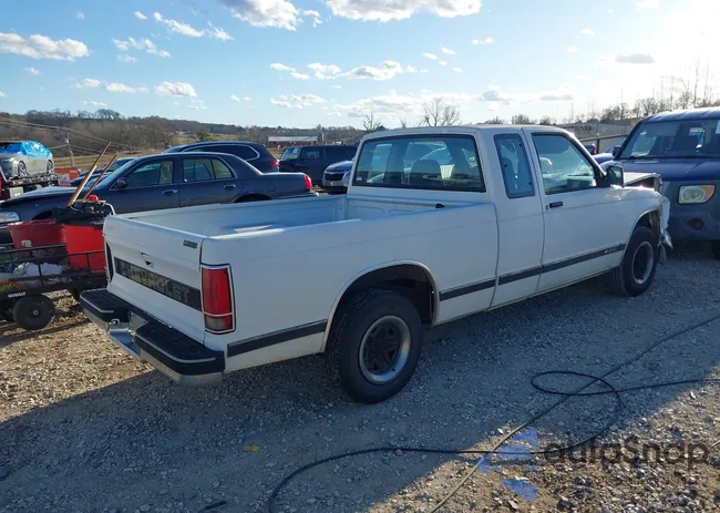 1GCCS19Z9N2156824: 43967981