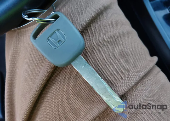 1HGCR2F56GA179166: 43968024