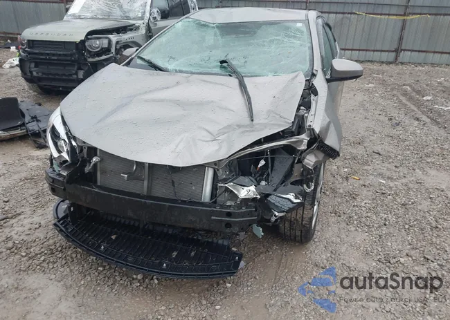 2T1BURHE9GC659275: 43968045