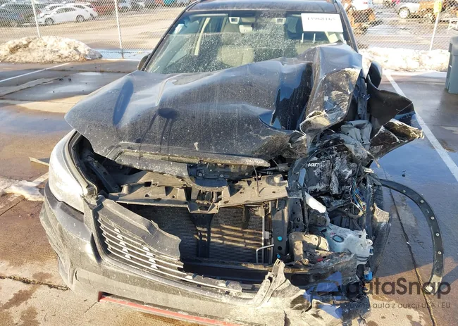 JF2SKAMC7LH425283: 43968165