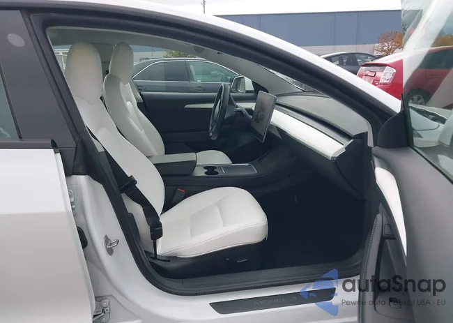 5YJ3E1EB1NF310245: 43968169