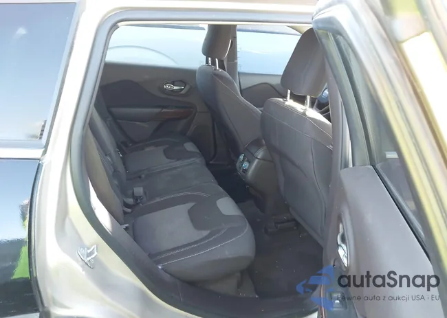 1C4PJMCS1EW243837: 43968202