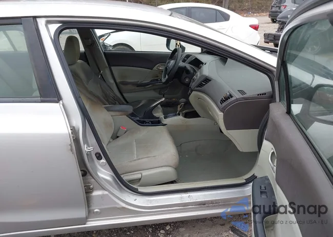 2HGFB2F56CH331783: 43968256